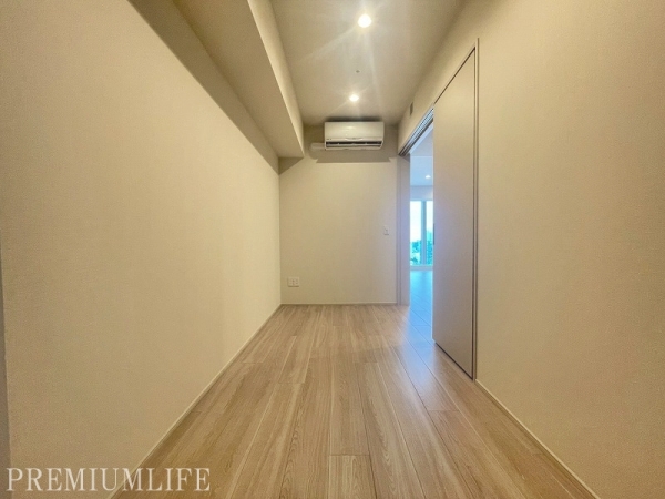 白金ザ・スカイ　ＥＡＳＴ