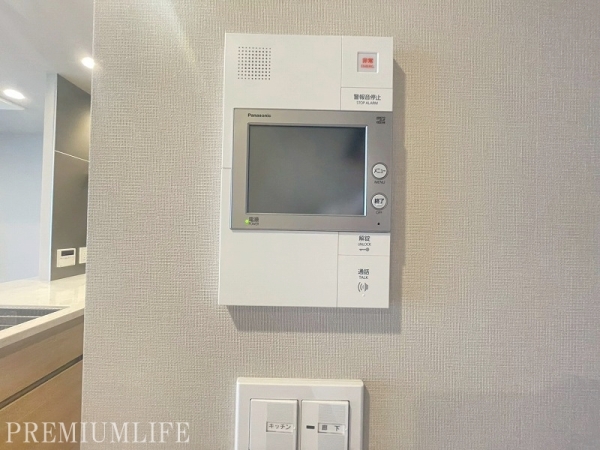 白金ザ・スカイ　ＥＡＳＴ