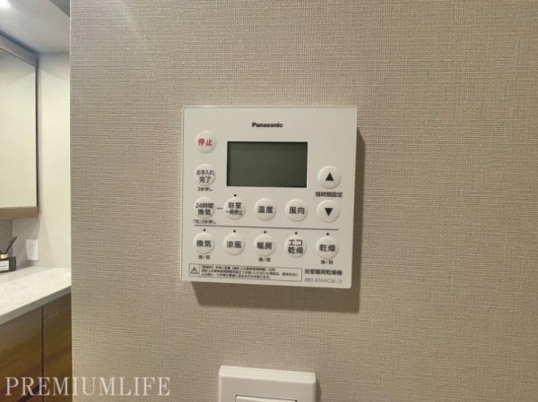 白金ザ・スカイ　ＥＡＳＴ