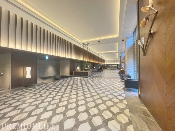 白金ザ・スカイ　ＥＡＳＴ