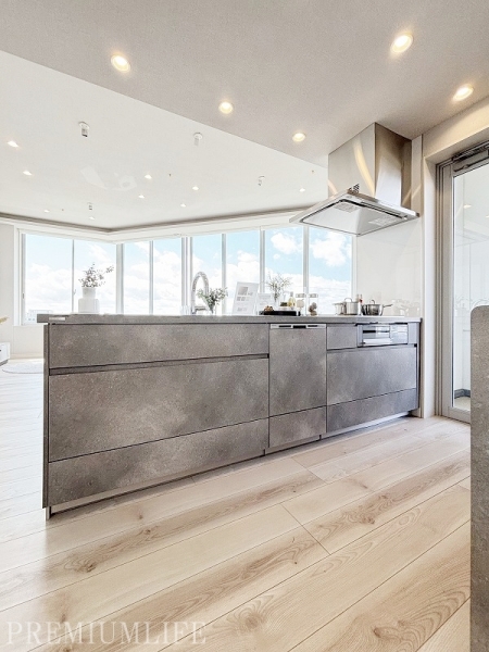 ブリリア有明スカイタワー