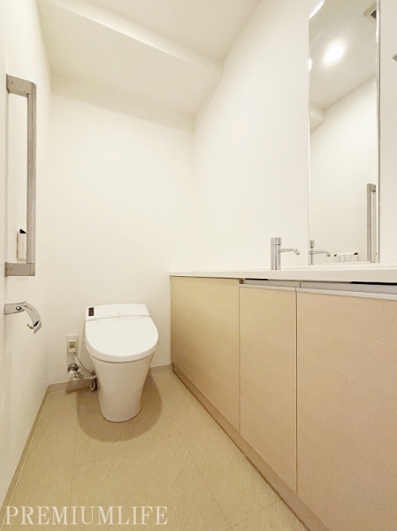 セントラルパークタワーラ・トゥール新宿