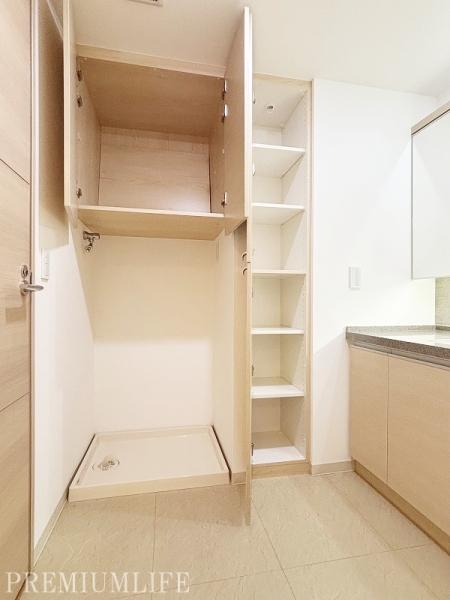 セントラルパークタワーラ・トゥール新宿