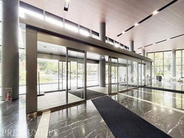 セントラルパークタワーラ・トゥール新宿