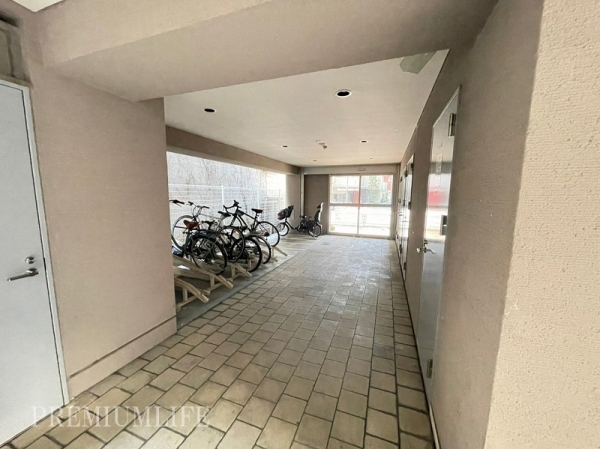 ライフェール新宿御苑ノースサイド