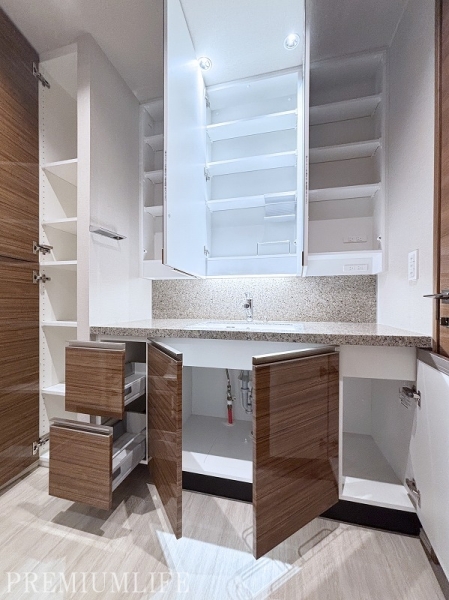 ブランズタワー芝浦