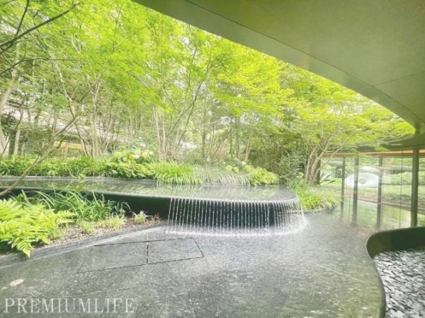 三田ガーデンヒルズ　イーストヒル