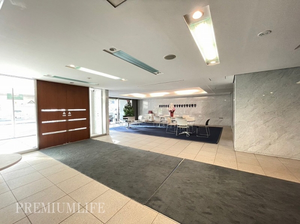 麻布市兵衛町ホームズ