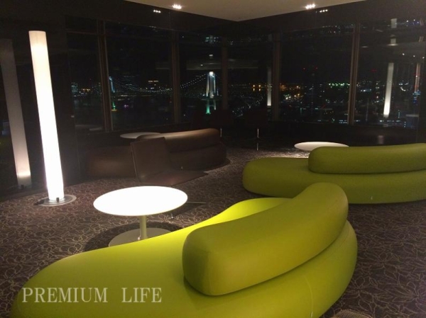 ＧＬＯＢＡＬ　ＦＲＯＮＴ　ＴＯＷＥＲ