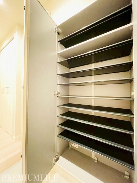 イニシアイオ目黒学芸大学