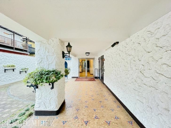 秀和奥沢レジデンス