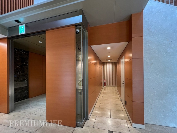 カテリーナ三田タワースイートＥ