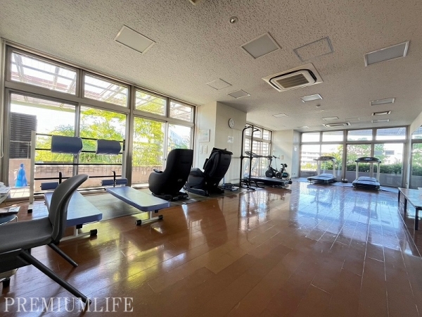 キャナルワーフタワーズ