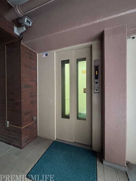 アンバサダー三軒茶屋