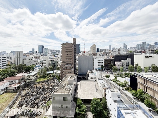 ＴＨＥ　ＣＯＵＲＴ神宮外苑