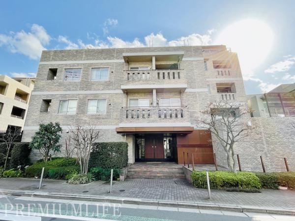 パークコート市谷仲之町