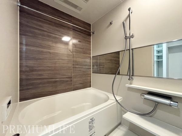 Ｂ　ＣＩＴＹ　ＡＰＡＲＴＭＥＮＴ　ＳＨＩＮＪＵＫＵ　ＮＷ