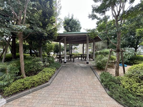 ライオンズマンションセントワーフ横濱