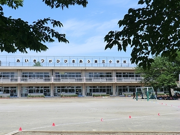 東久留米市中央町1丁目　全3棟　1号棟　新築戸建(東久留米市立第三小学校)