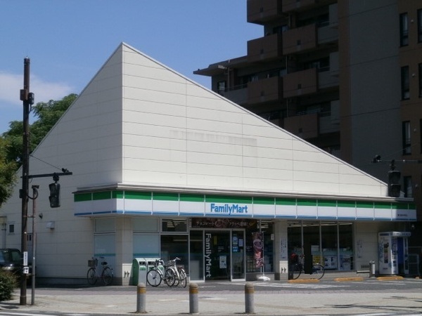 インペリアル東久留米Ａ棟(ファミリーマート)