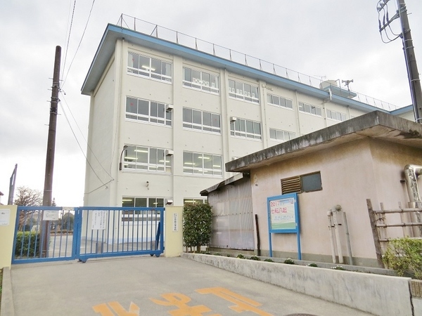 東久留米市前沢３丁目の中古一戸建て(小平市立小平第六中学校)