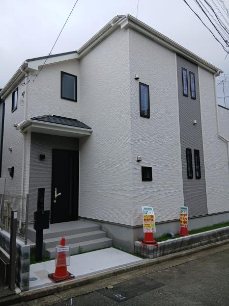 東久留米市小山４丁目　全1棟　新築一戸建