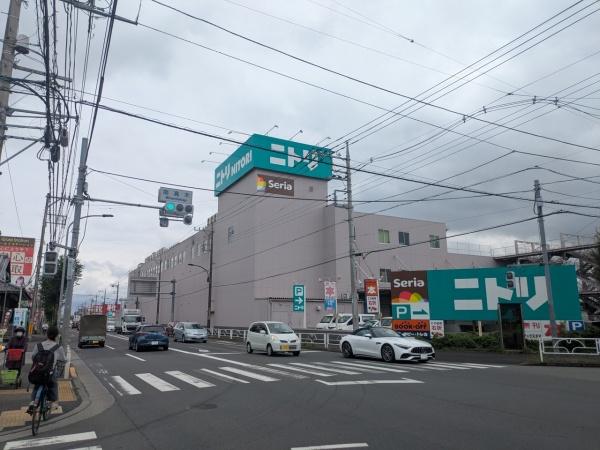 東大和市上北台高木(ニトリ東大和店)