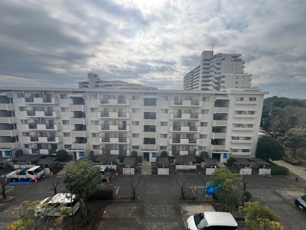 谷津パークタウン一番街22号棟