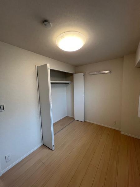 市川パークハイツＢ棟