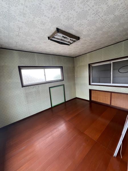 八街市八街ほの中古一戸建て