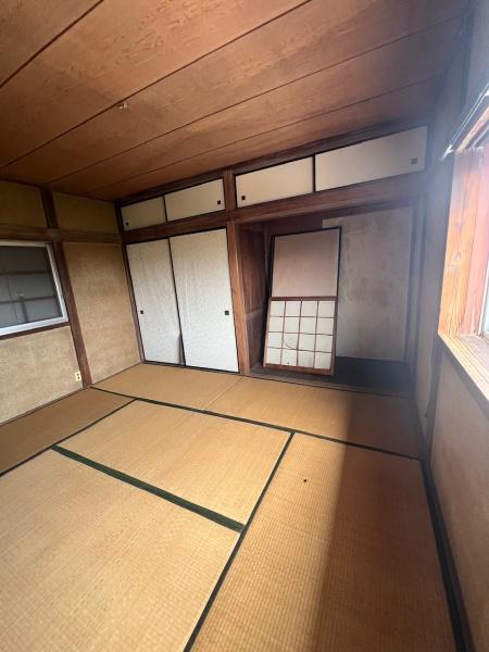 八街市八街ほの中古一戸建て