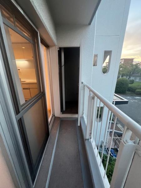 稲毛高浜南団地16号棟(バルコニー)