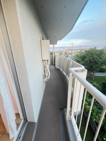 稲毛高浜南団地16号棟(バルコニー)