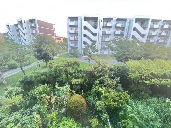 稲毛高浜南団地16号棟(現地からの眺望)