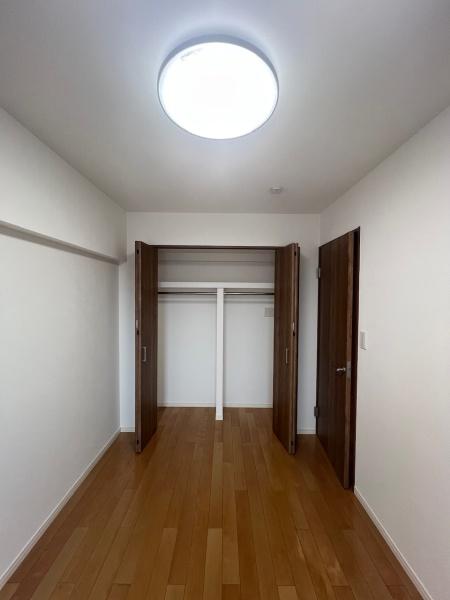 津田沼スカイハイツ(洋室)