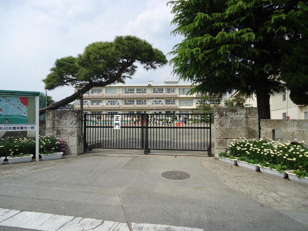 プラウドシティ稲毛海岸レジデンス(千葉市立稲毛小学校)