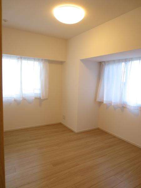 クレアホームズ幕張駅前