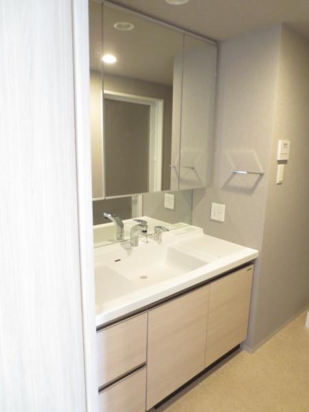 クレアホームズ幕張駅前