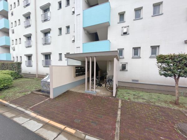 花見川団地7街区17棟・1階・890