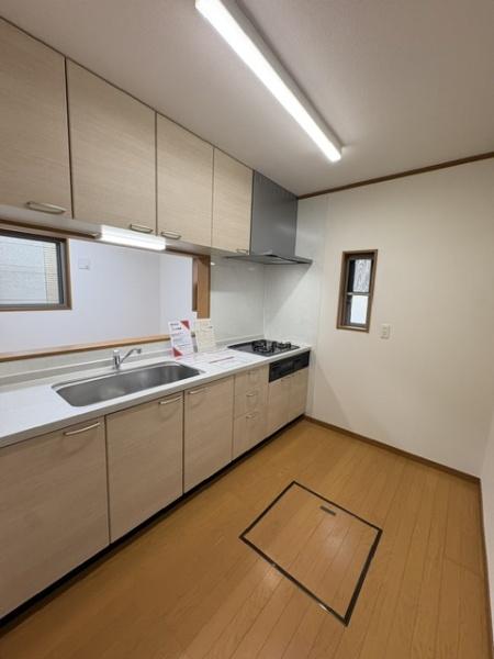 千葉市花見川区新作台7丁目17-35　戸建2399