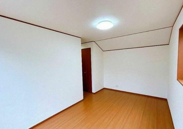 千葉市若葉区小倉町の中古一戸建て