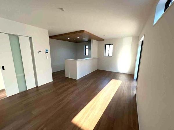 千葉市若葉区加曽利町の新築一戸建