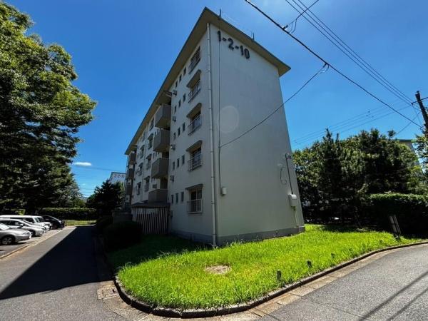 金杉台住宅１－２－１０棟