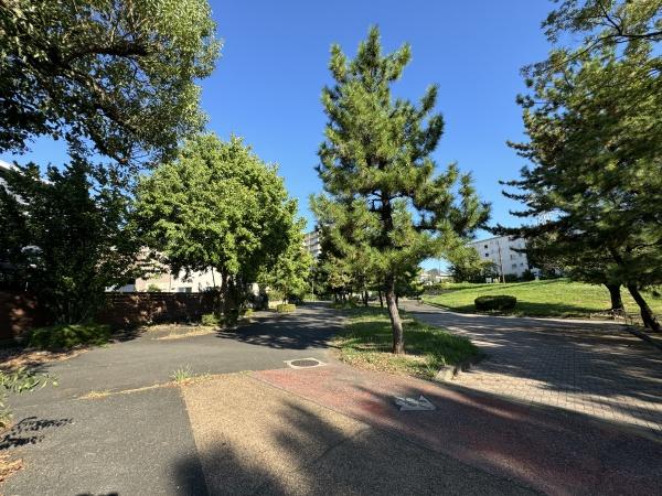 多摩市諏訪５丁目の中古一戸建て