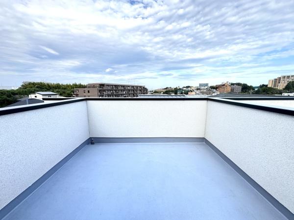 川崎市多摩区三田3丁目の新築一戸建(バルコニー)