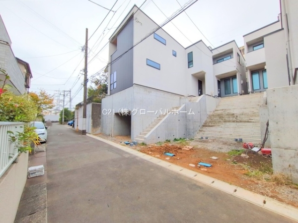 川崎市多摩区三田３丁目の新築一戸建