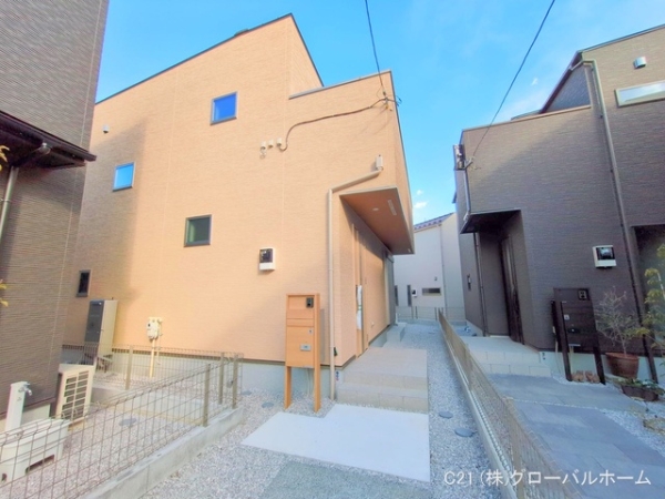 川崎市麻生区千代ケ丘３丁目の新築一戸建