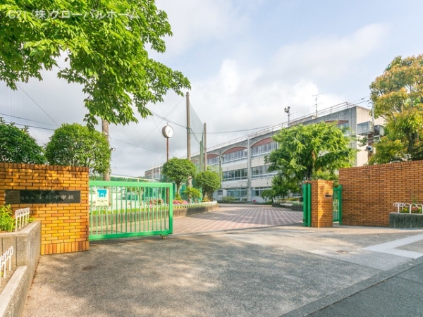 川崎市麻生区千代ケ丘3丁目の新築一戸建(川崎市立金程中学校)