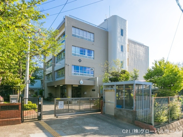 リエス東百合丘(川崎市立長沢小学校)