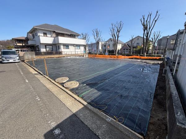稲城市向陽台５丁目建築条件なし売地